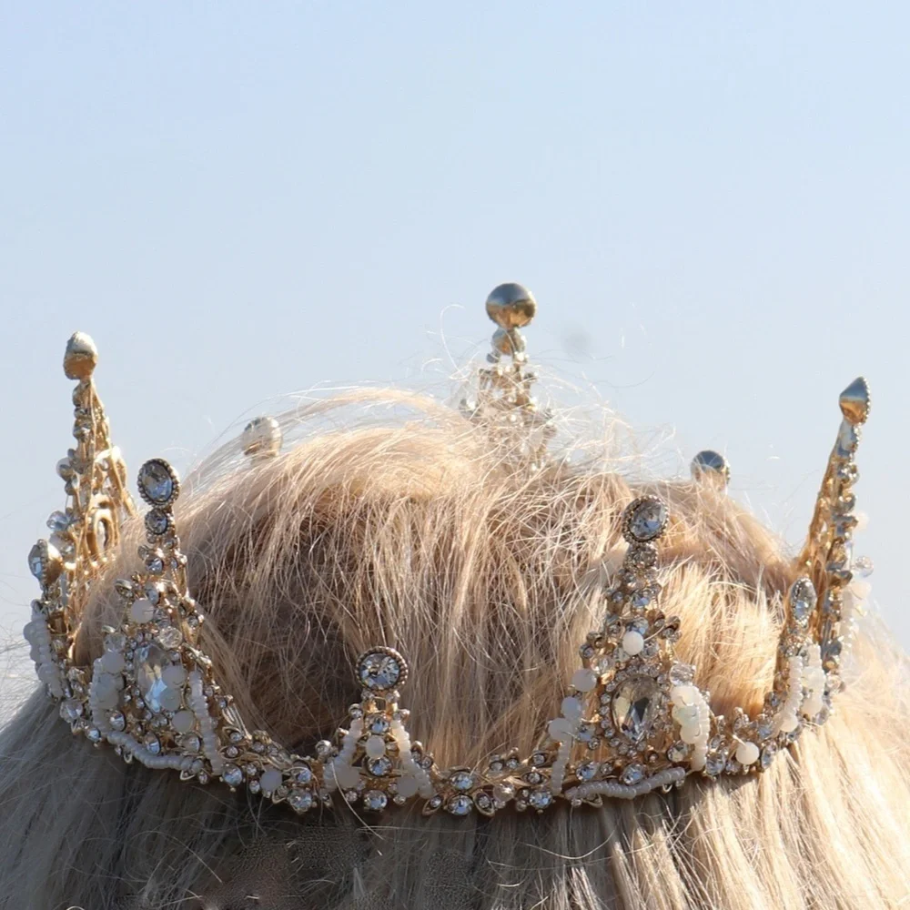 👑 Sparkling Princess White Opaque Crystal Crown ✨